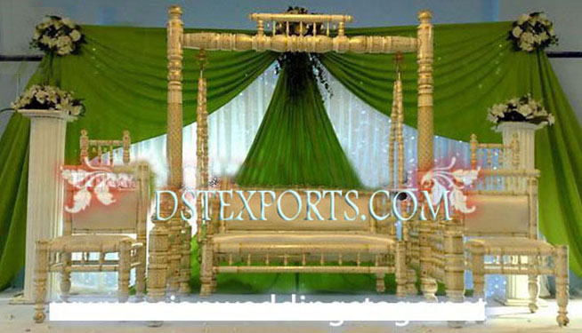 INDIAN WEDDING STAGE WITH JHULA SET