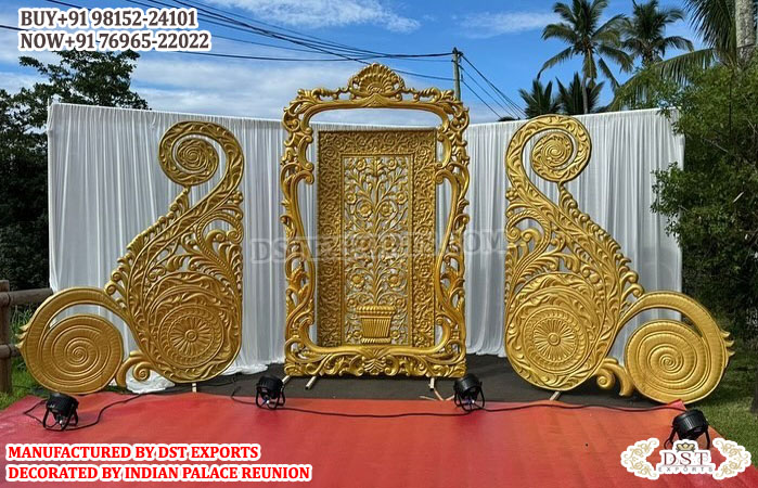 Outdoor Engagement Ceremony Stage Gold Panels